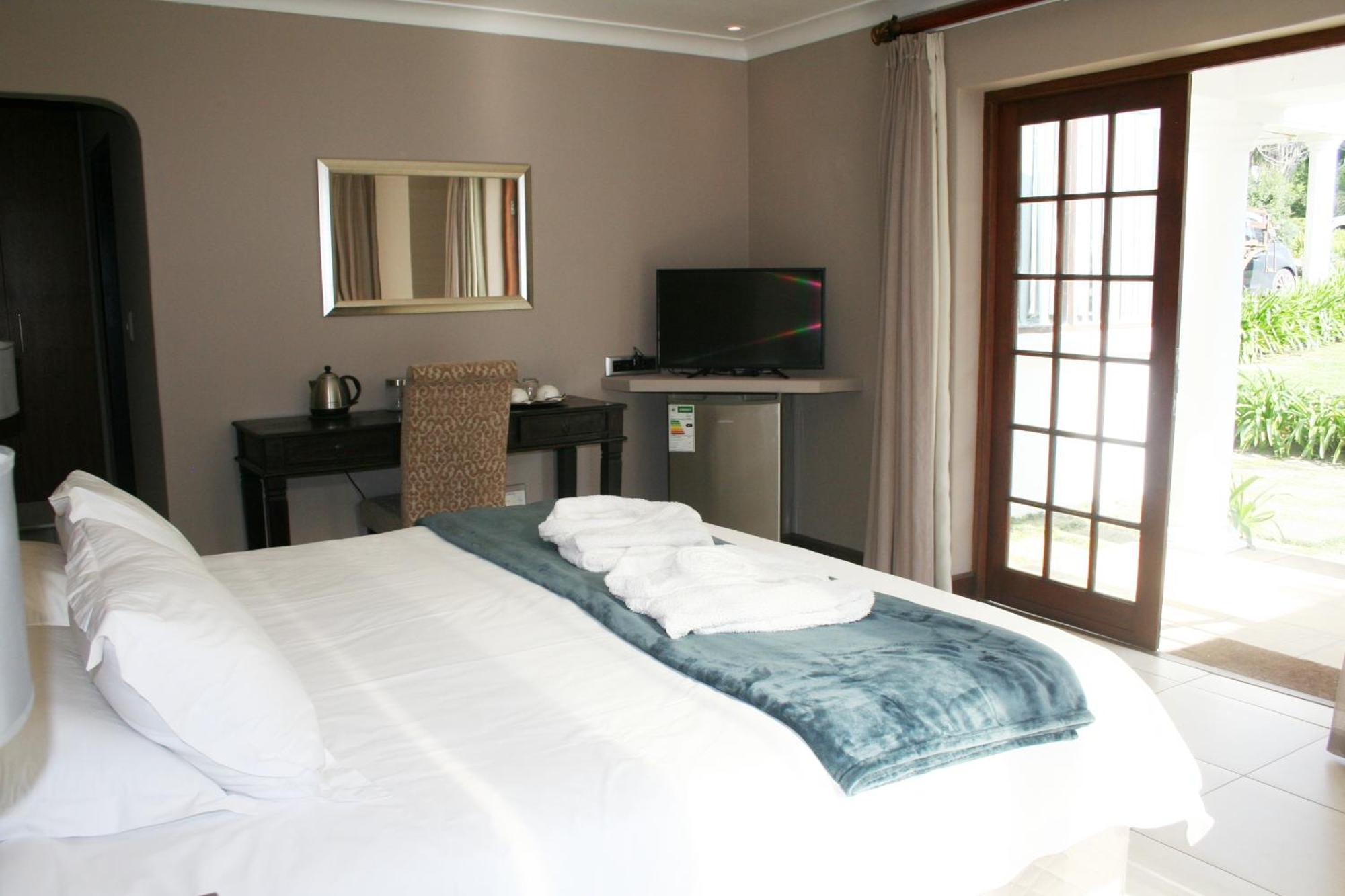 อีเดนบรูก คันทรี เฮาส์ Bed & Breakfast Harkerville ภายนอก รูปภาพ